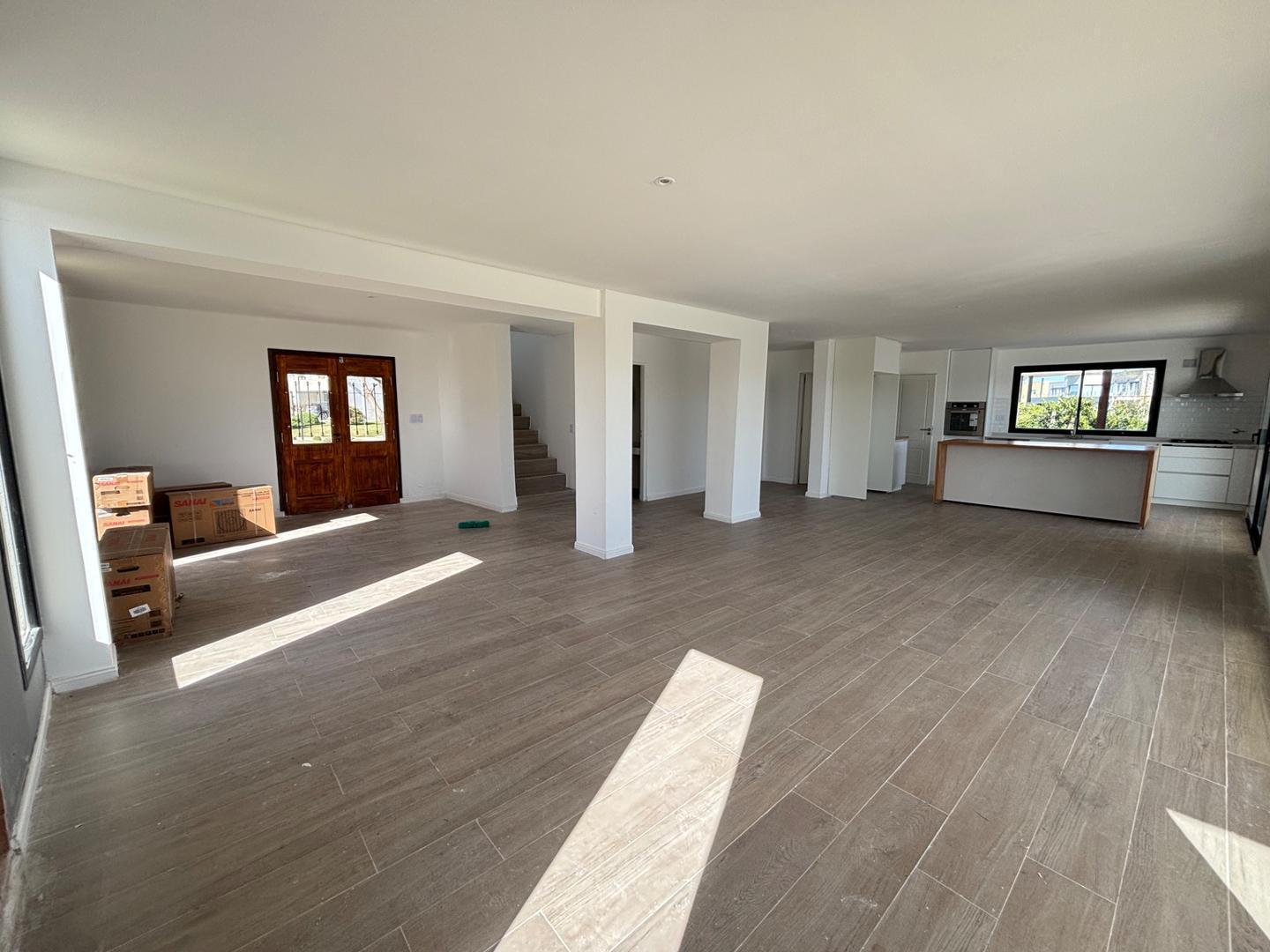 Foto de Casa venta a la laguna en El Cantón B.Norte, Escobar, imagen 1