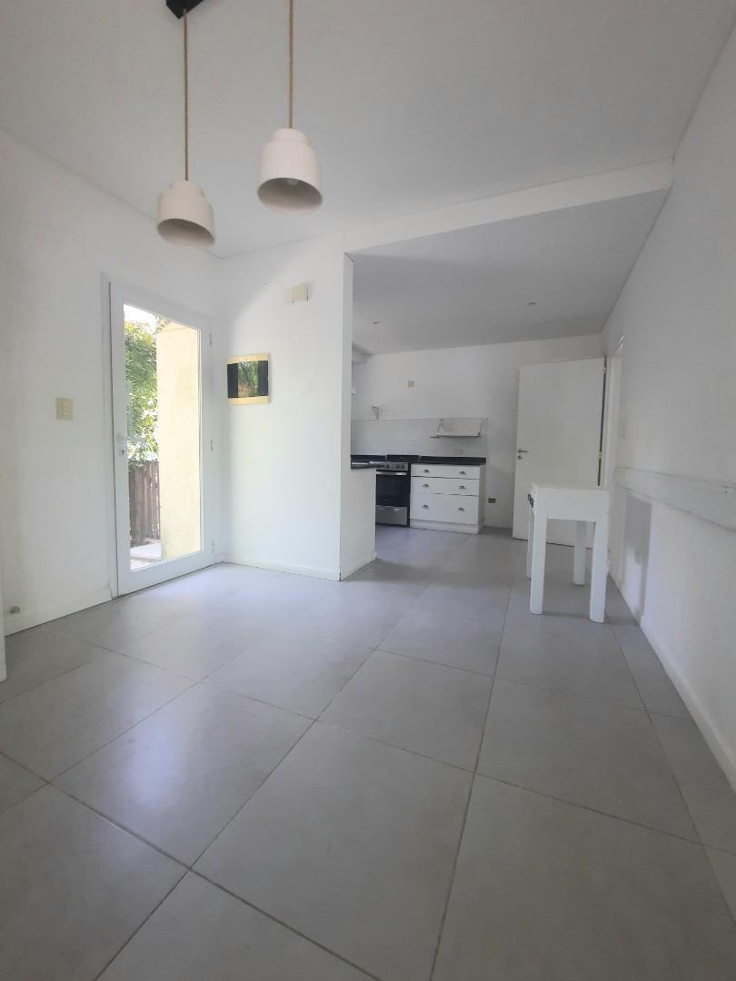 Foto de Casa en Alquiler al agua c/pileta Barrancas Sta Maria, Tigre, imagen 5