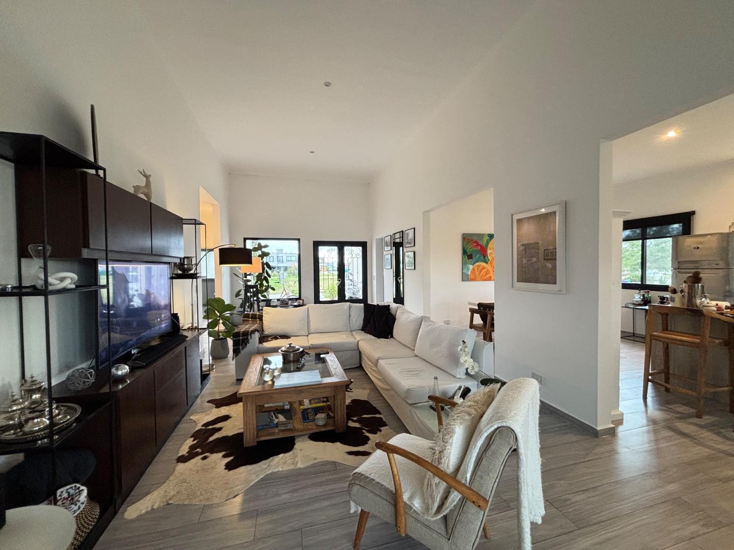 Foto de Casa en venta en una planta en B. El Naudir, Escobar., imagen 4