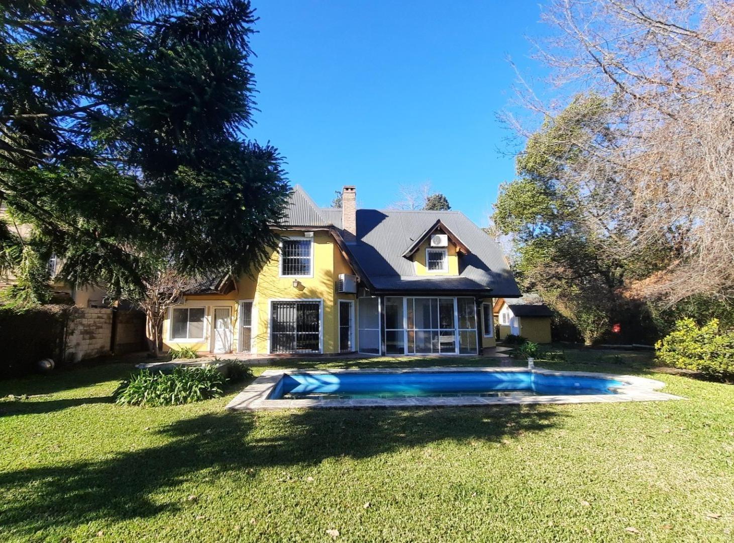 Foto de Casa Quinta de dos plantas en venta Del Viso, Pilar, imagen 4