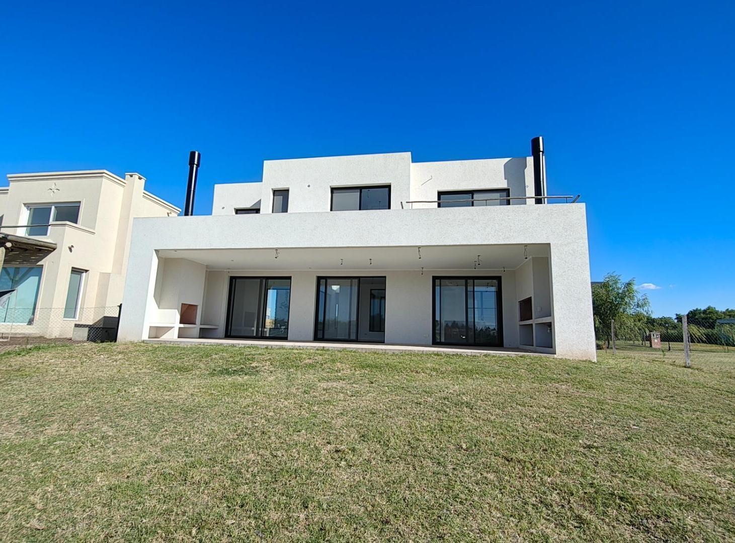 Foto de Moderna casa en venta laguna, pileta, Santa Ana, Villanueva, imagen 2