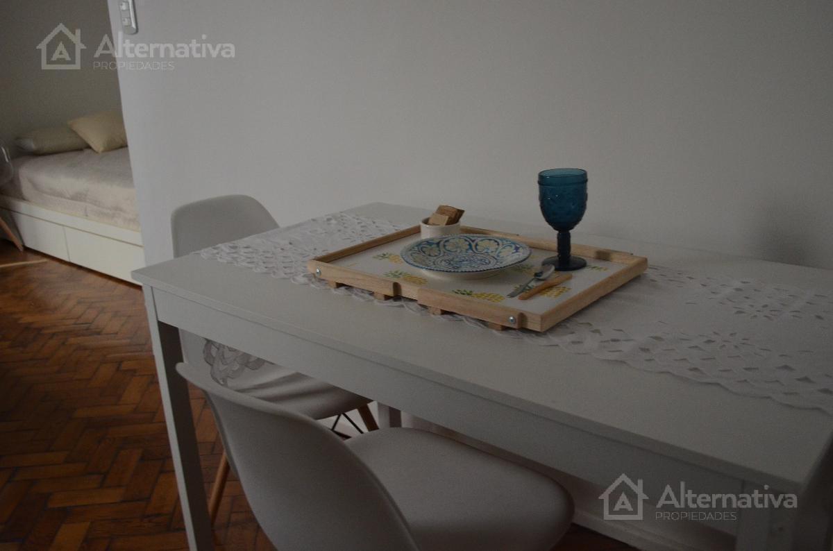 Venta de 1 Ambiente en Recoleta Amoblado, Ideal Renta Tempor 2