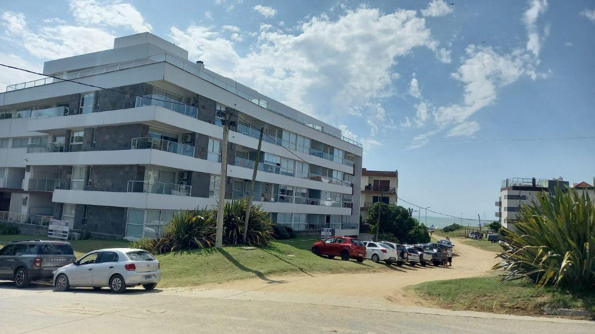 Alquiler quincena 3 ambientes amoblado c/cochera en Pinamar