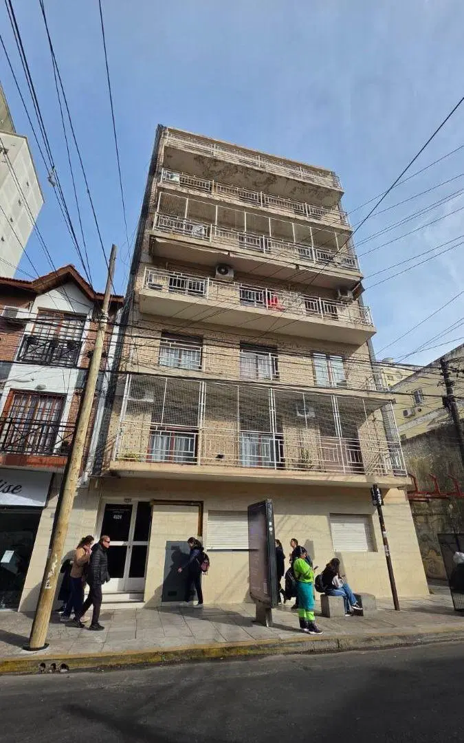 Departamento 2 ambientes en Alquiler en el centro de Ballester!! 4
