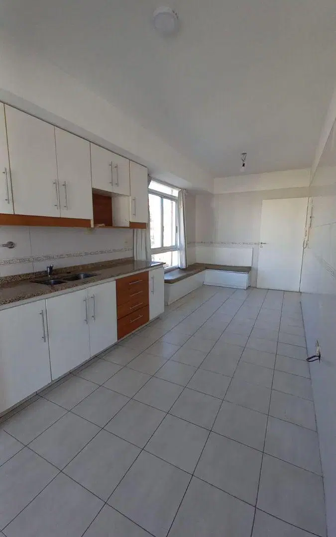 ALQUILER Departamento 4 ambientes con balcón aterrazado + Cochera fija y Amenities 8