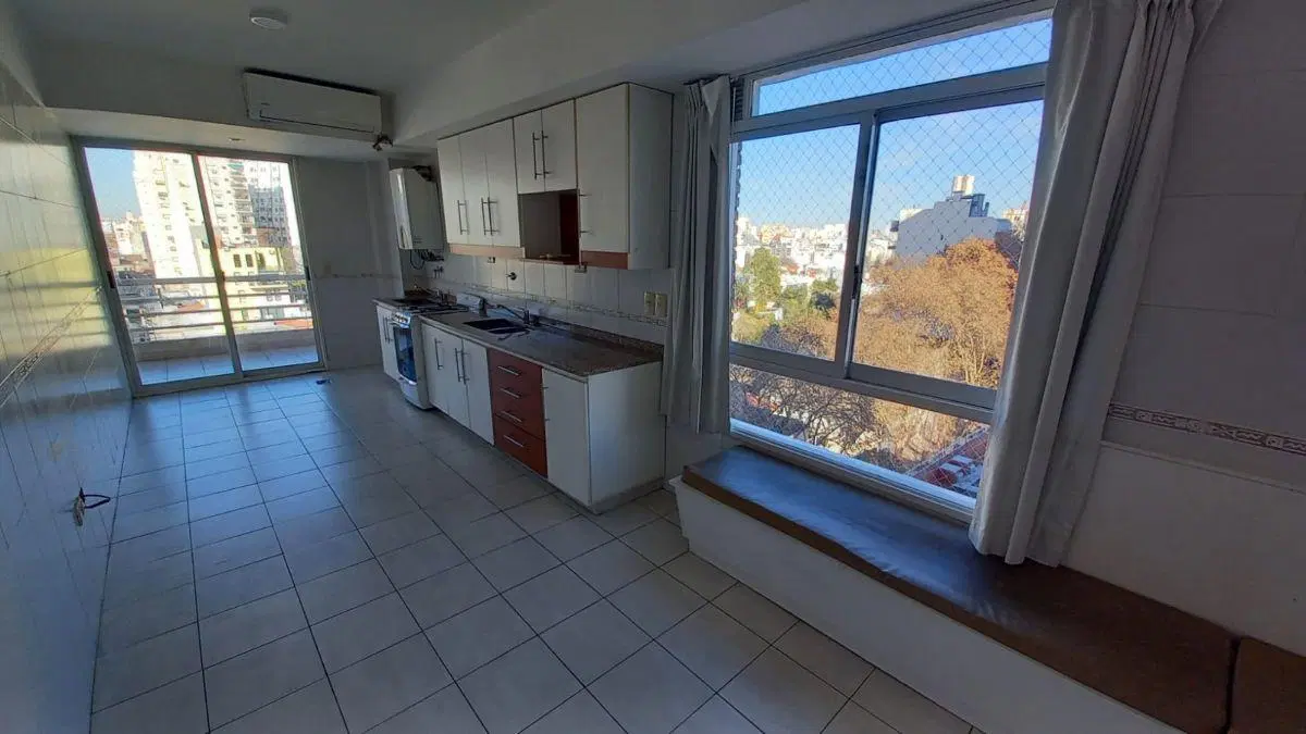 ALQUILER Departamento 4 ambientes con balcón aterrazado + Cochera fija y Amenities 5
