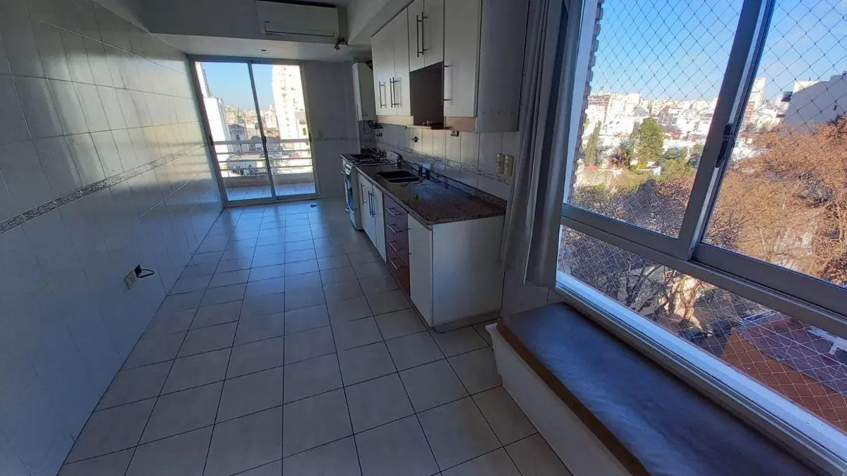 ALQUILER Departamento 4 ambientes con balcón aterrazado + Cochera fija y Amenities 1