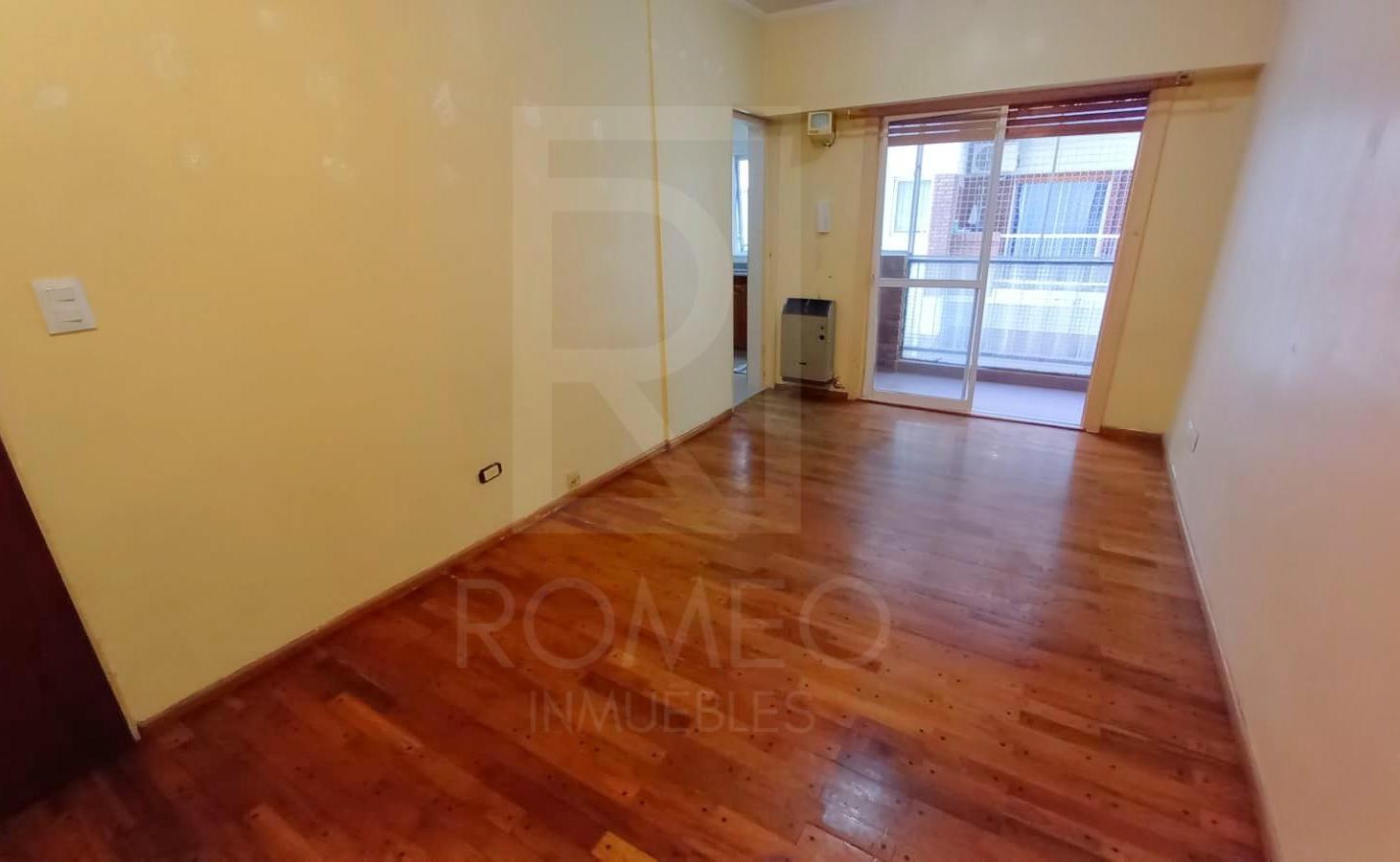 Foto de Departamento 2 ambientes en el centro de Villa Ballester!, imagen 2