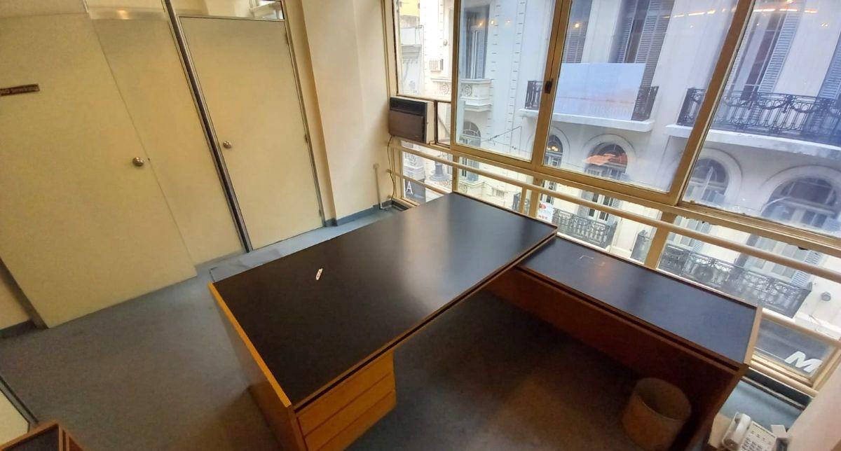 Foto de Oficina en Venta en Florida y Corrientes!, imagen 2
