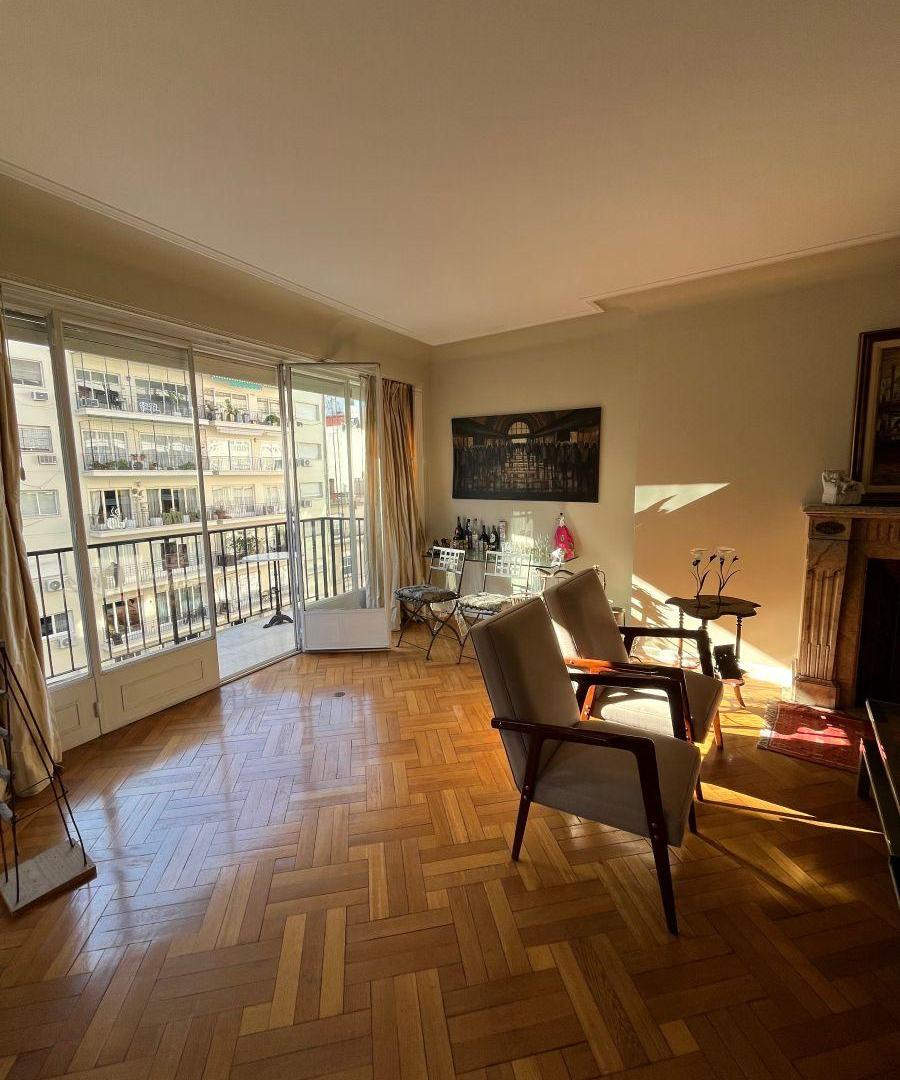 Foto de Divino departamento alto al frente en Av Alvear !, imagen 4