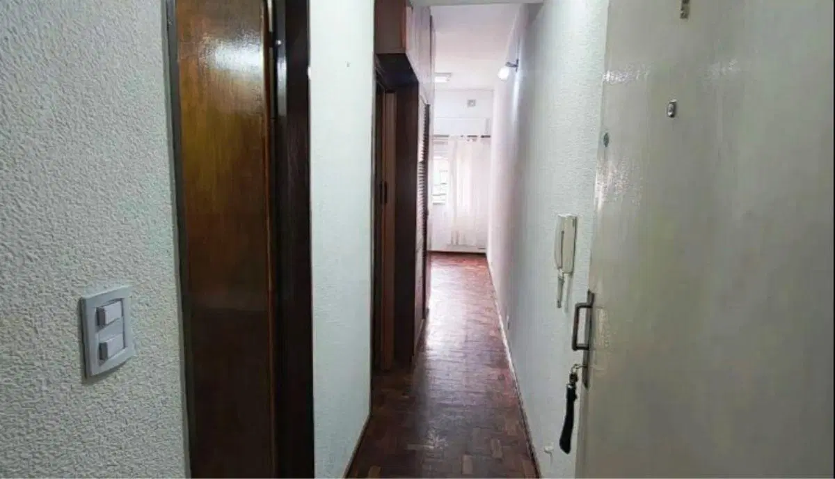 En Excelente Ubicación, A 20 Mts. De La Estación De Castelar, Ideal Profesional. 3