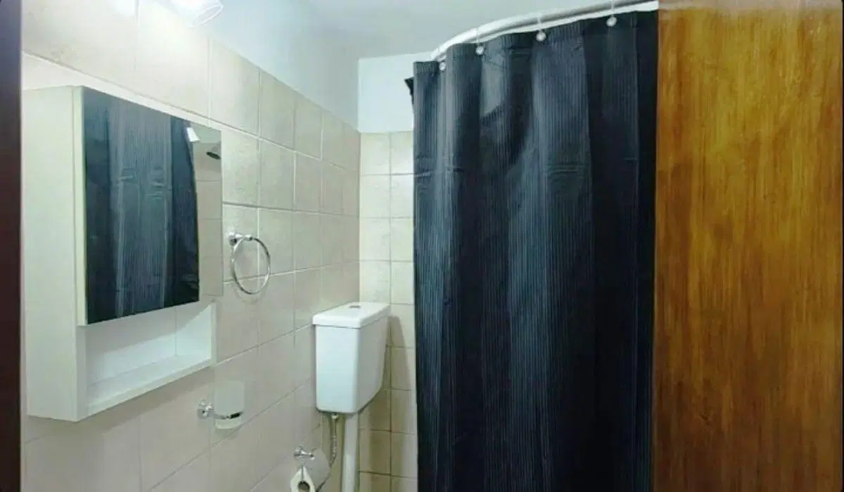 En Excelente Ubicación, A 20 Mts. De La Estación De Castelar, Ideal Profesional. 4