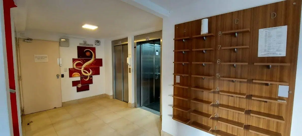 Departamento de 2 ambientes con cochera - Haedo Norte (a mts. de la estación) 2