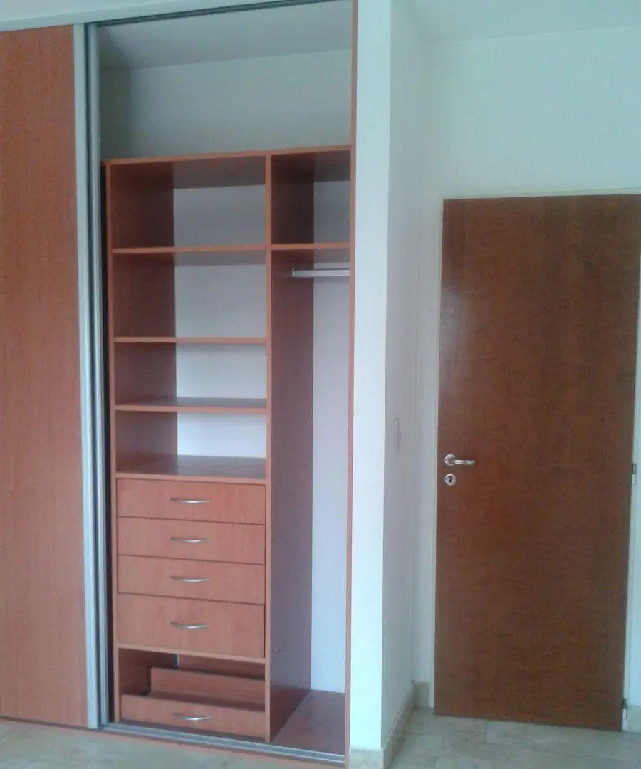 Departamento de 2 ambientes con cochera - Haedo Norte (a mts. de la estación) 4