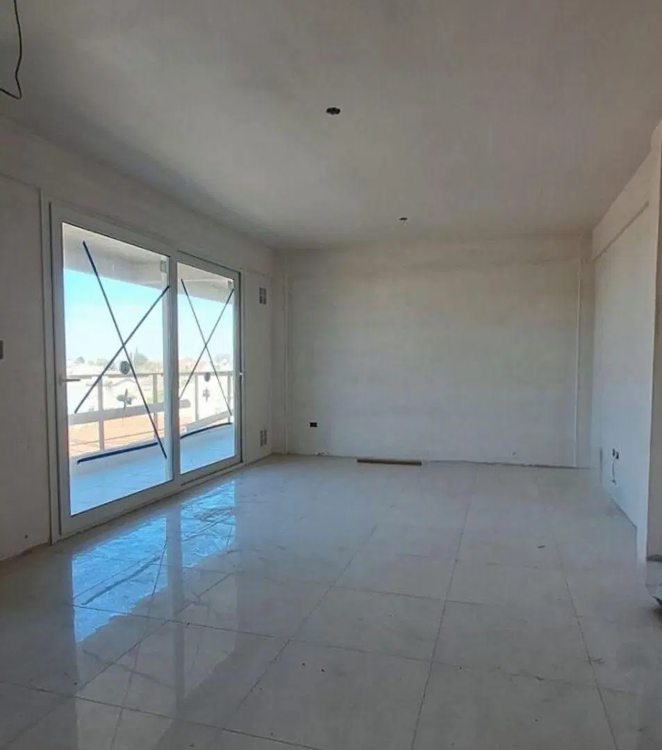 Departamento de 2 ambientes con cochera "a estrenar" en alquiler - Haedo Sur 2