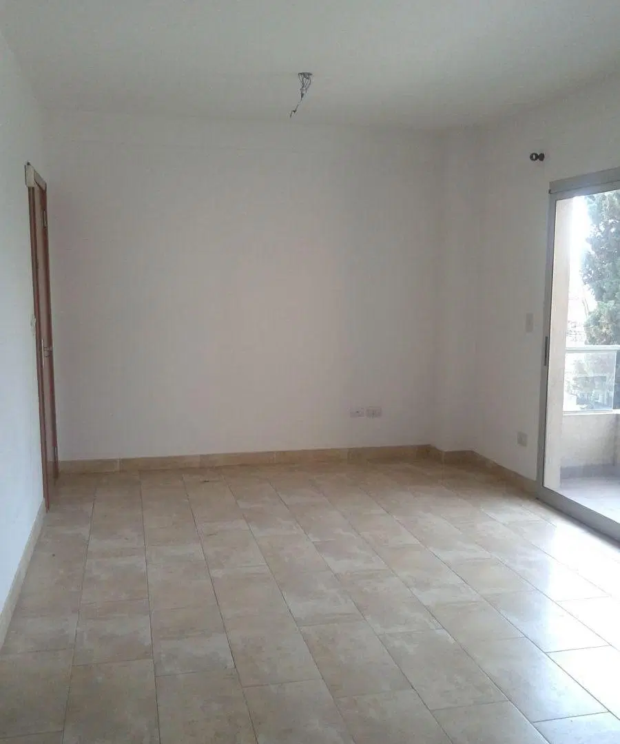 Departamento de 2 ambientes con cochera - Alquiler - Haedo 4