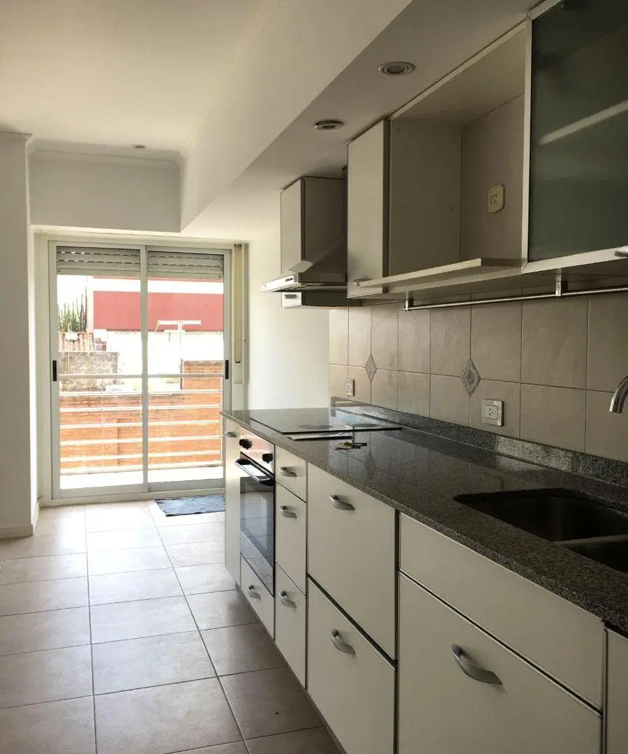 Departamento de 2 ambientes con amenities en alquiler - Sin Expensas - Morón 5