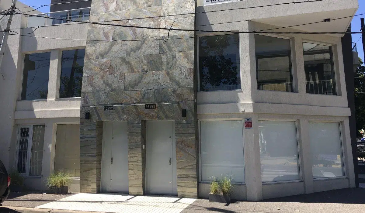 Local Comercial en venta - Av. Rivadavia 15298 - Haedo Sur 3