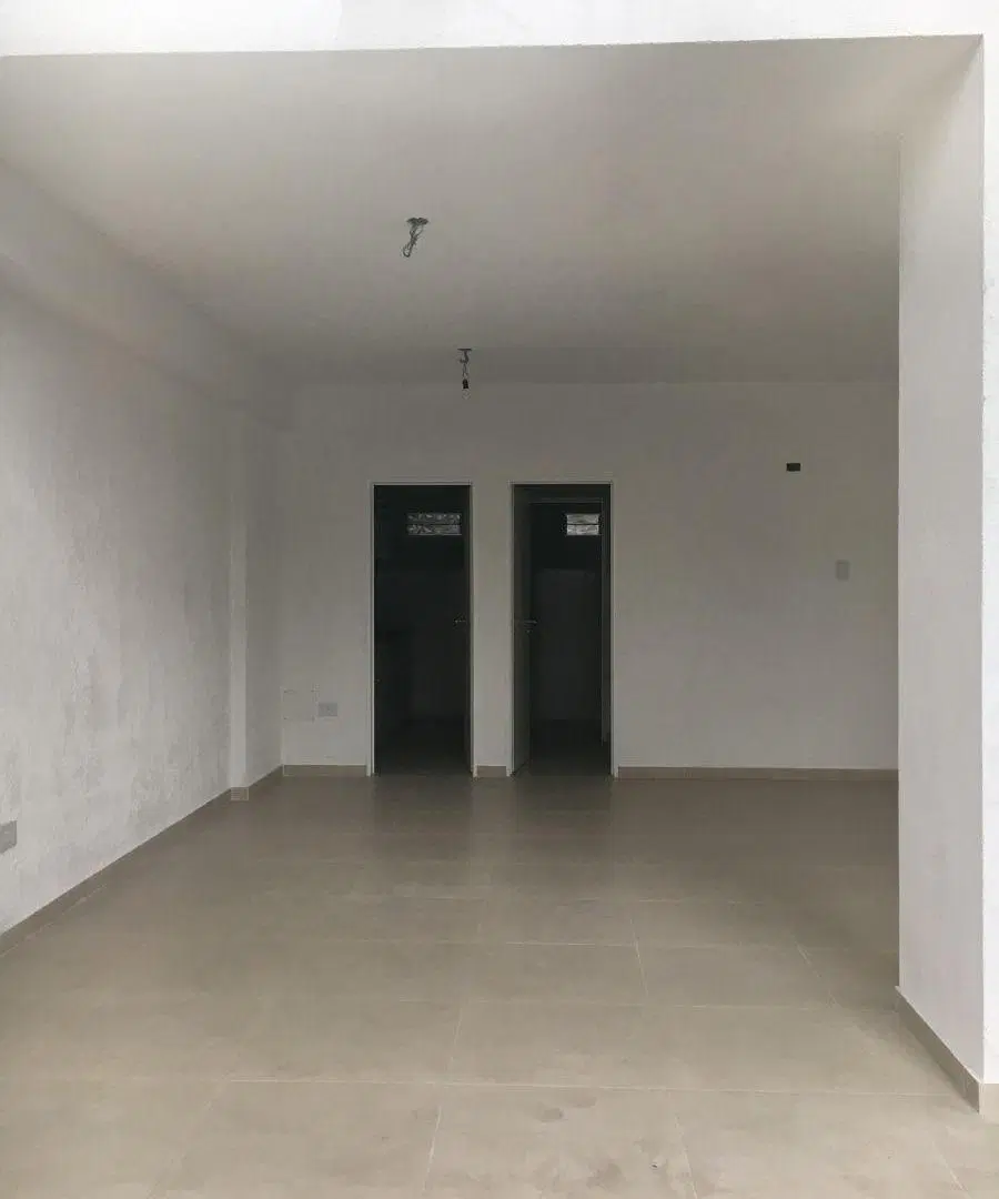 Local Comercial en venta - Av. Rivadavia 15298 - Haedo Sur 5