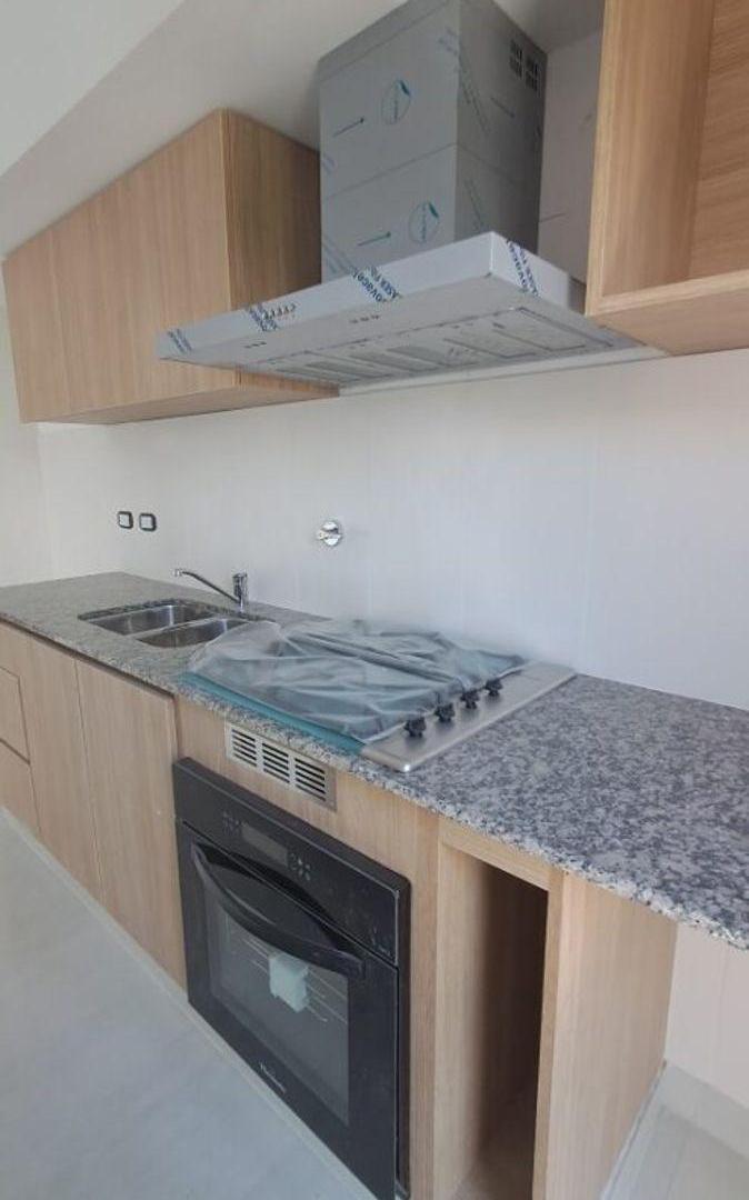 Foto de Departamento de 2 ambientes con cochera - Alquiler - Haedo Sur, imagen 3