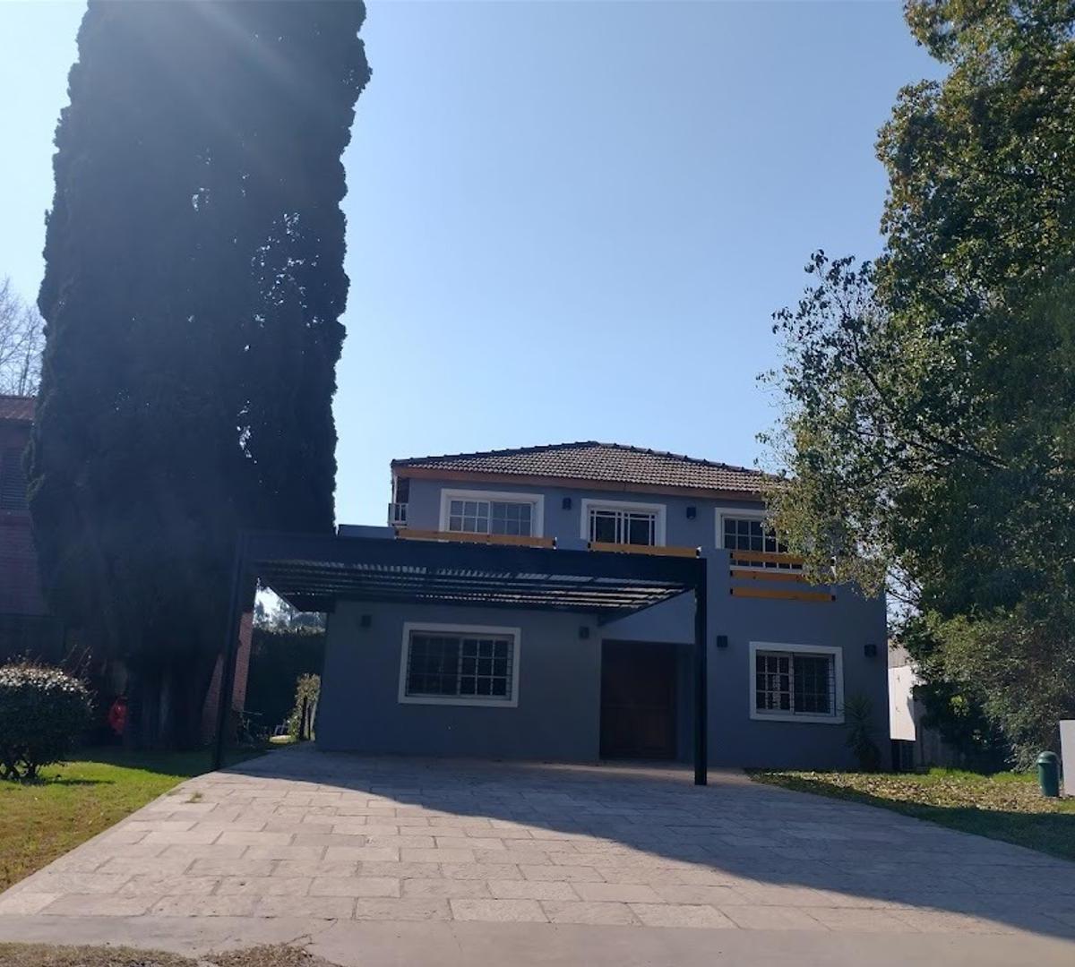 Divina casa 3d+dep.c/ pileta usd 145.000.-en Maschwitz Club