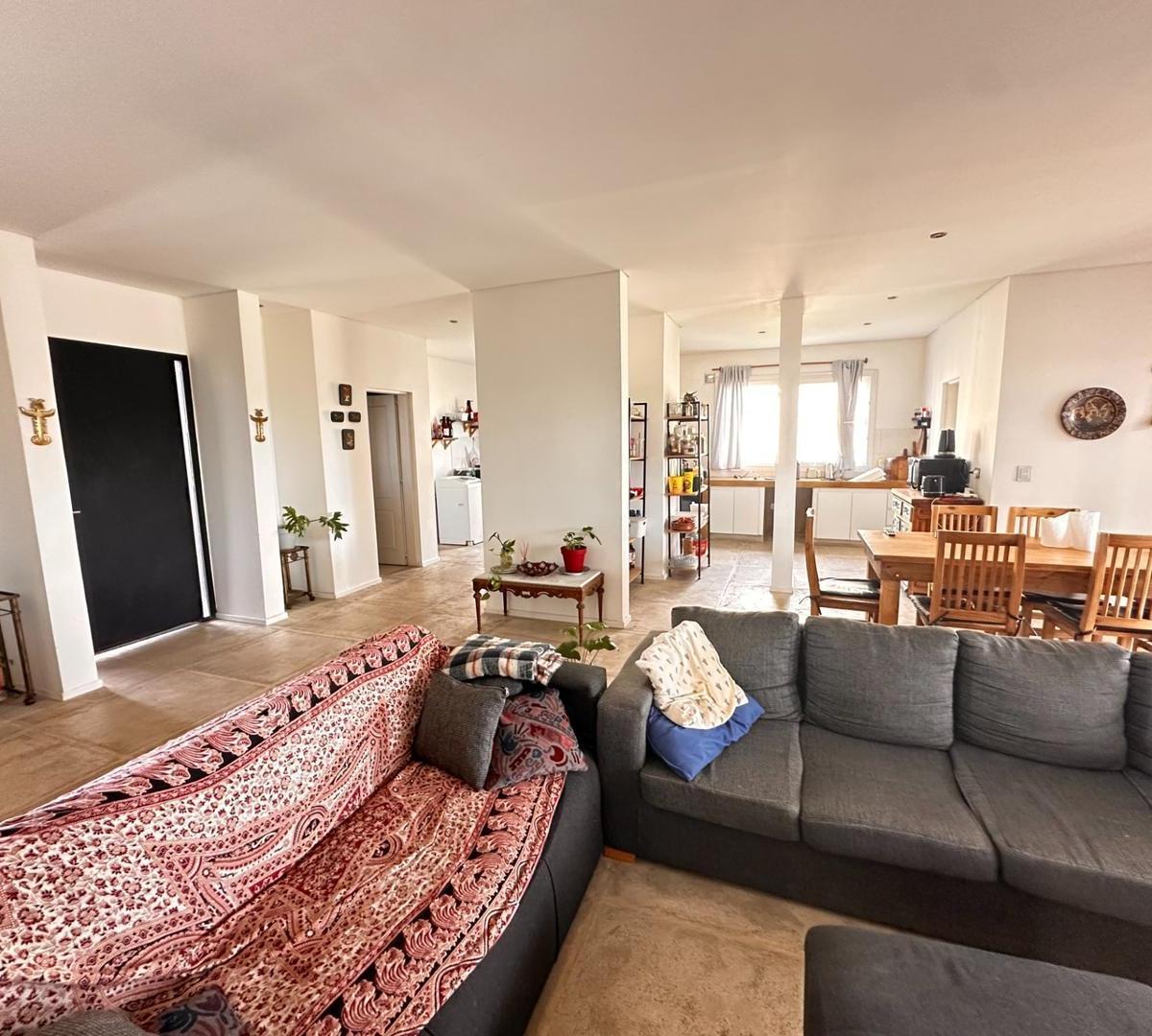 Casa Usd 229.000. - 5 Dorm. + Galeria + Pileta Lote de 773 m² 4