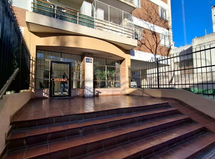 3 AMBIENTES FRENTE BALCON SUPER LUMINOSO AMENITIES PISCINA CAMPICHUELO 655 1