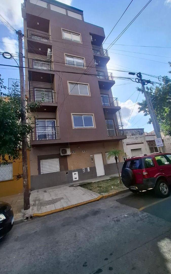 3 AMBIENTES AL FRENTE MODERNO BALCON SUPER LUMINOSO EXCELENTE ESTADO BOLÍVAR 2620 LOMAS DEL MIRADOR
