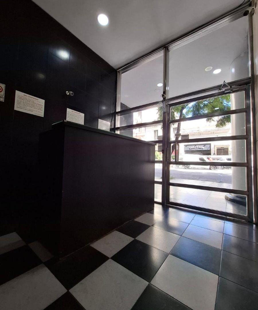 Foto de MONOAMBIENTE LATERAL SUPER LUMINOSO COCINA KITCHENETTE SEGURIDAD 24HS, imagen 1