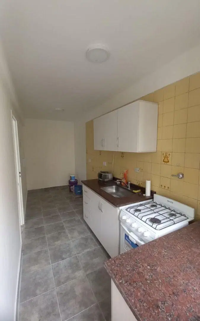 3 AMBIENTES FRENTE SUPER LUMINOSO BALCON COCINA COMEDOR DIARIO COCHERA FIJA CUBIERTA PICHINCHA 1005 5