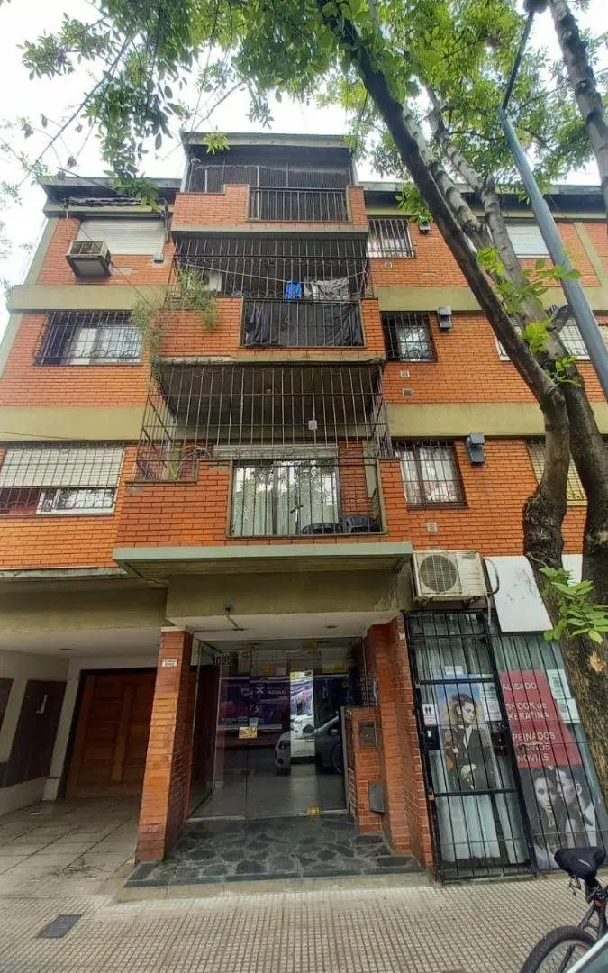 3 AMBIENTES FRENTE SUPER LUMINOSO BALCON COCINA COMEDOR DIARIO COCHERA FIJA CUBIERTA PICHINCHA 1005 2