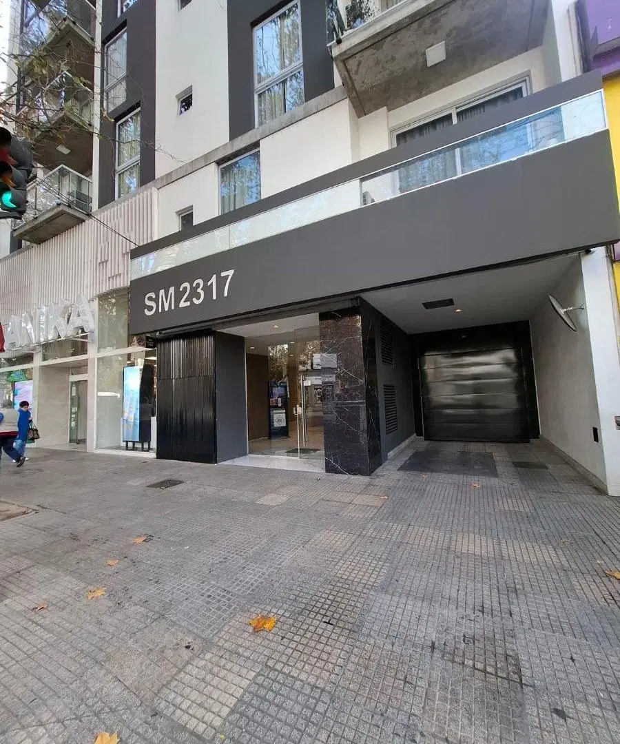 MONOAMBIENTE CONTRAFRENTE SUPER LUMINOSO BALCON PLACARD SUM PARILLA AV SAN MARTIN 2317 4