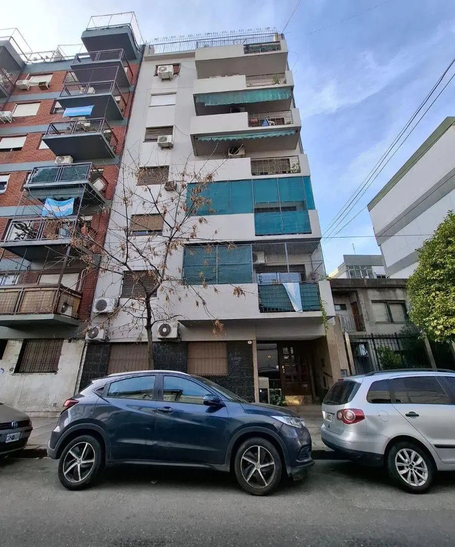 2 AMBIENTES CONTRAFRENTE SUPER LUMINOSO AMPLIO MUY BUEN ESTADO GENERAL MANUEL RICARDO TRELLES 877 1