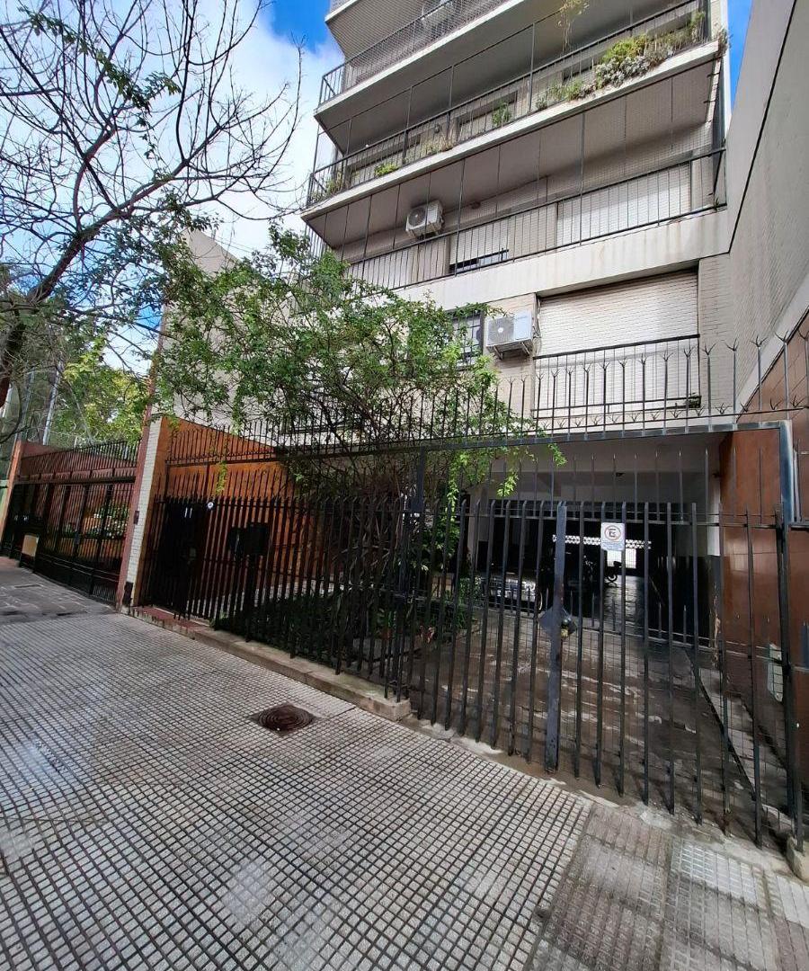 Foto de 3 AMBIENTES AL CONTRAFRENTE SUPER LUMINOSO BALCON MUY BUEN ESTADO, imagen 1