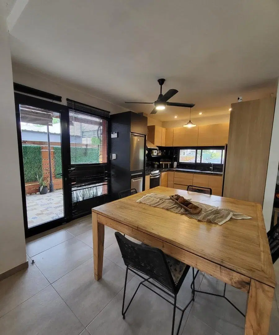 CASA EN VENTA BARRIO LAGUNA AZUL , APTA CREDITO 4