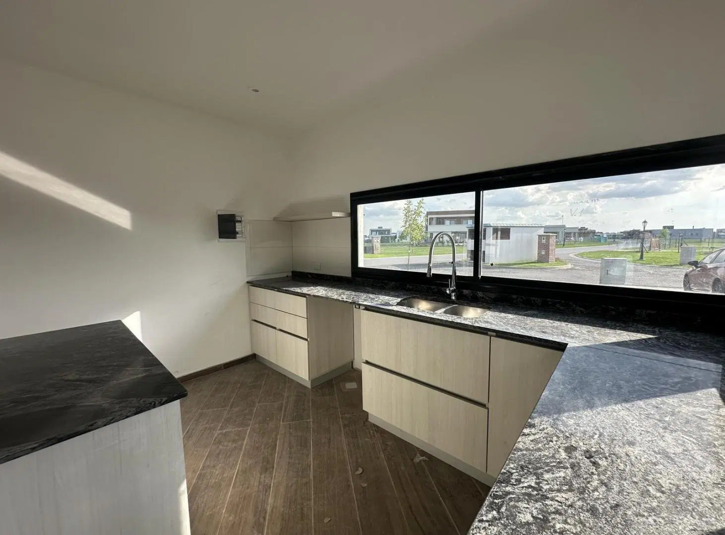 CASA EN VENTA EN BARRIO SAN FELIPE 4