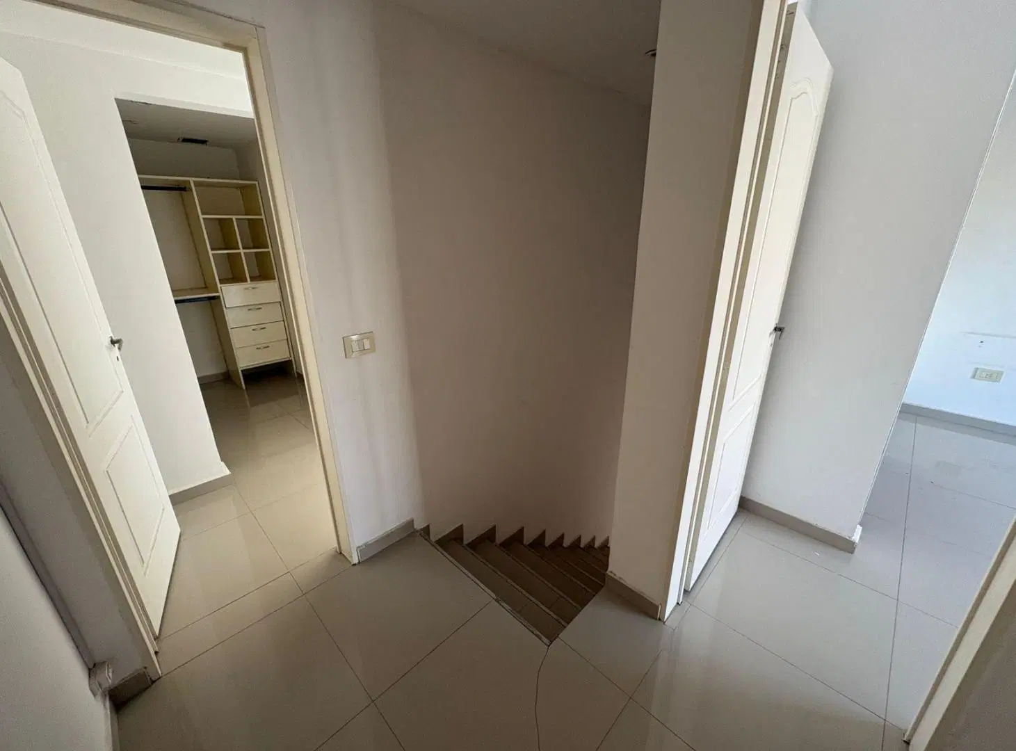 DEPARTAMENTO 3 AMBIENTES EN ALQUILER EN CANNING 4
