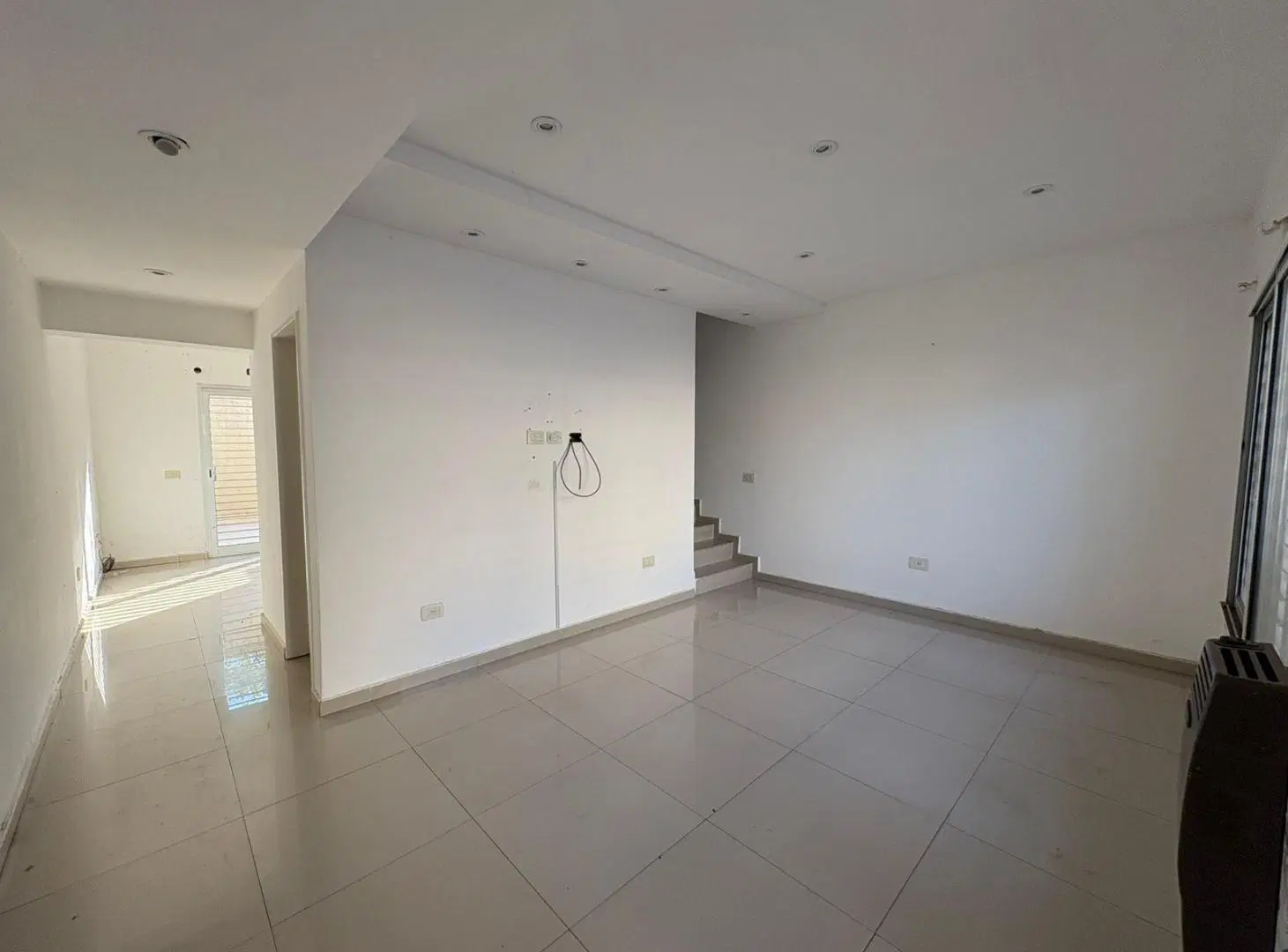 DEPARTAMENTO 3 AMBIENTES EN ALQUILER EN CANNING 3