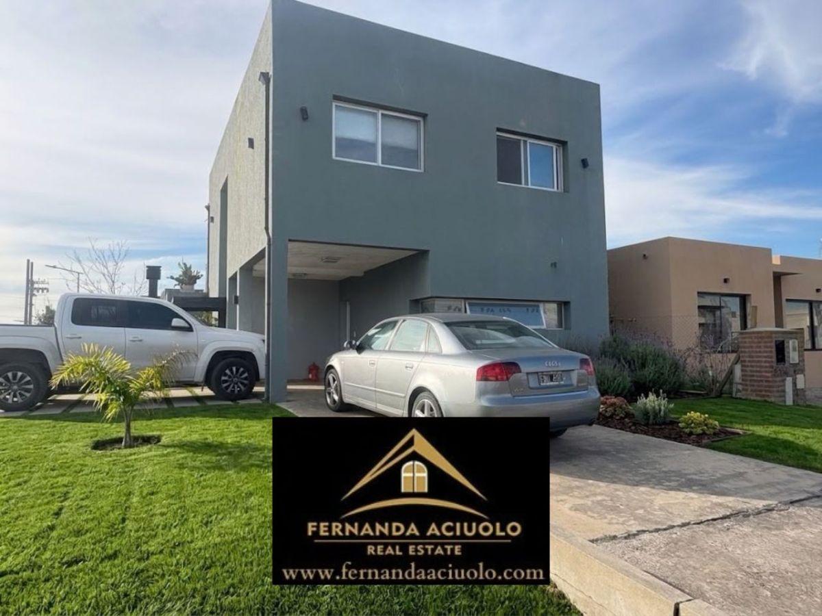 Foto de Casa En Venta Barrio Privado Laguna Azul, Apta Credito!!, imagen 1