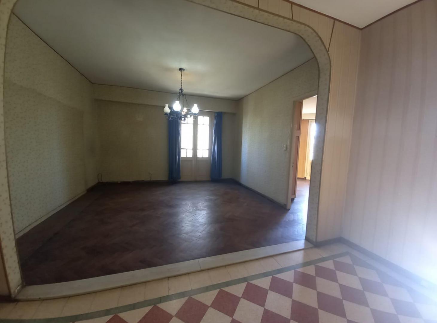 Foto de PH 4 ambientes con terraza propia y parrilla - Villa Urquiza, imagen 2