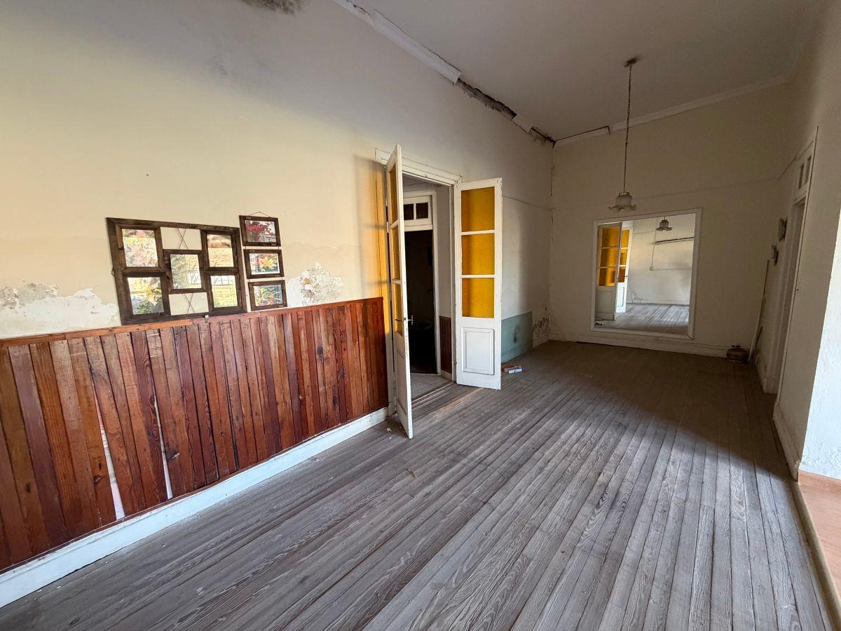 Foto de Casa antigua a reciclar en venta. Excelente ubicación céntrica, imagen 4