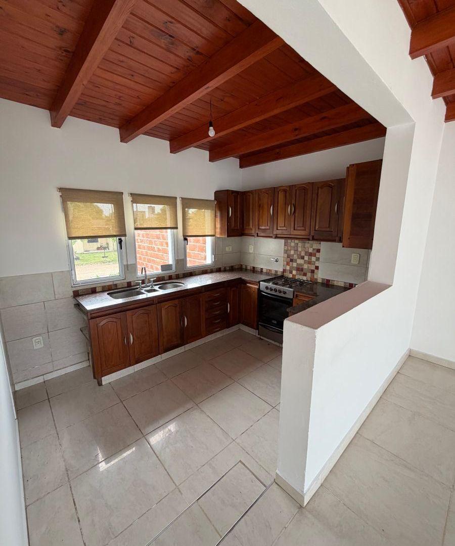 Foto de Excelente casa en venta en Villa Elisa ER, imagen 3