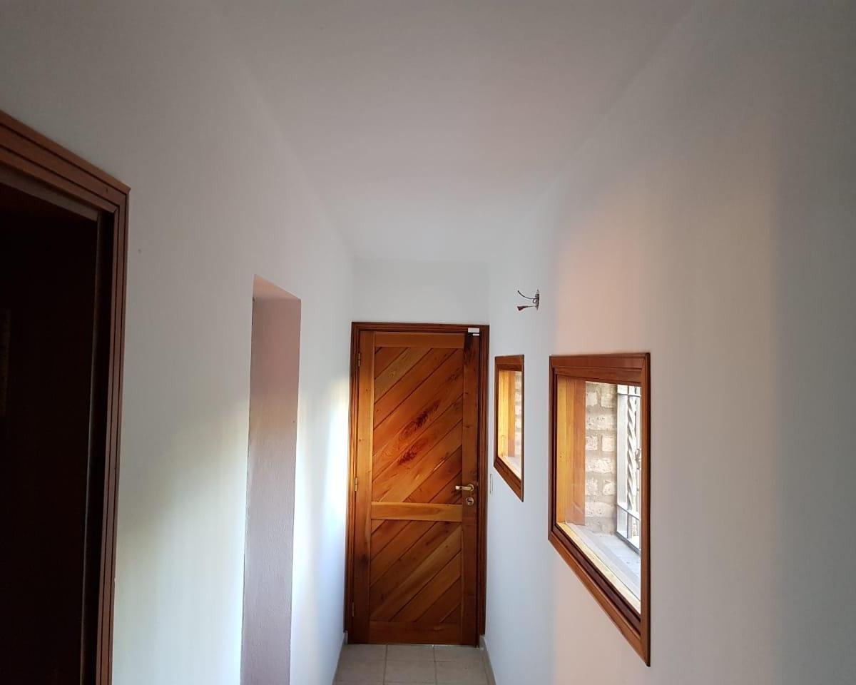 Foto de EXCELENTES!! 2 INMUEBLES CONTIGUOS EN ZONA CERRO DE LAS ROSAS, imagen 2