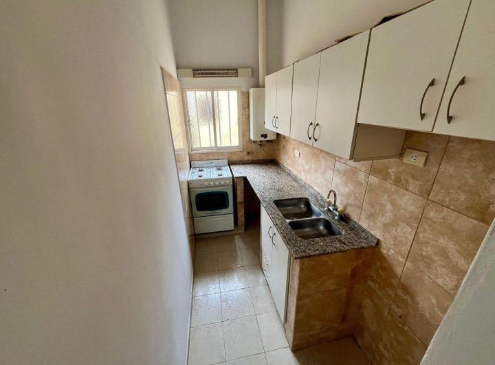Depto 2 dormitorios con muebles en Amp San Pablo 1
