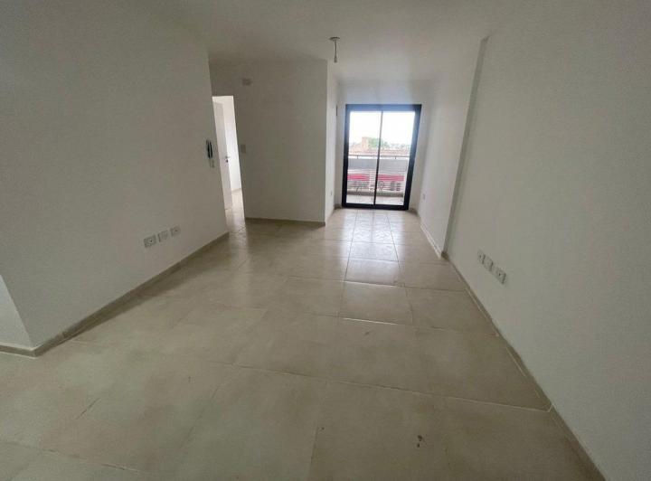 Alquiler Dpto con balcón en Alto Alberdi -Av Colón 5