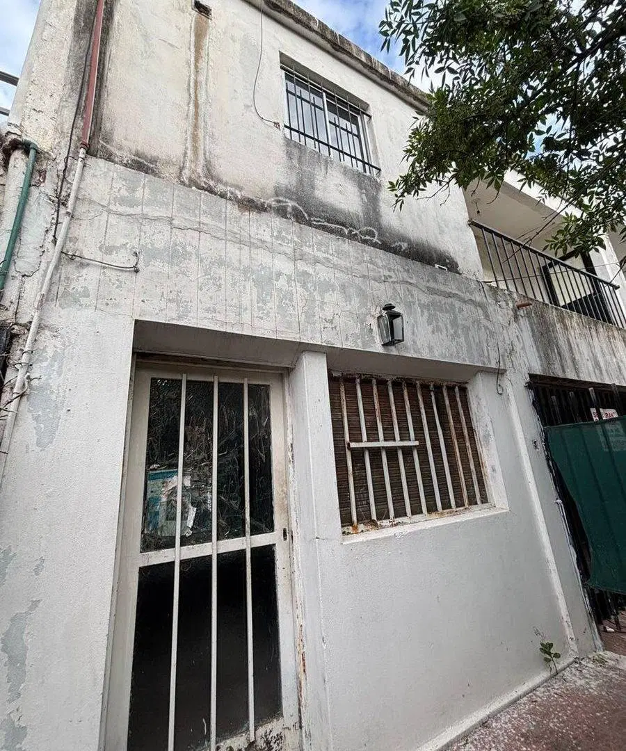 VENTA DE LOCAL A REFACCIONAR EN RES. SAN CARLOS 5