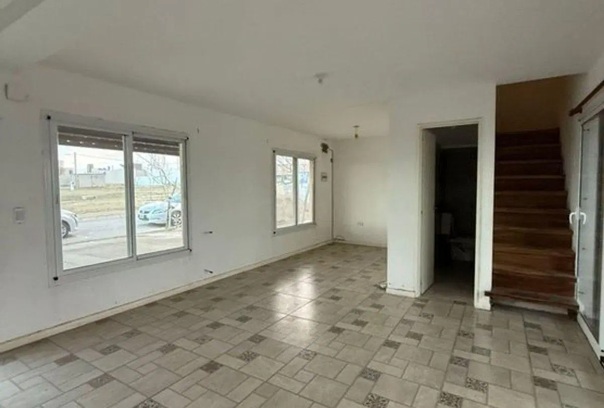VENTA CASA 4 DORM. EN DOCTA/MALAGUEÑO CON PILETA 2