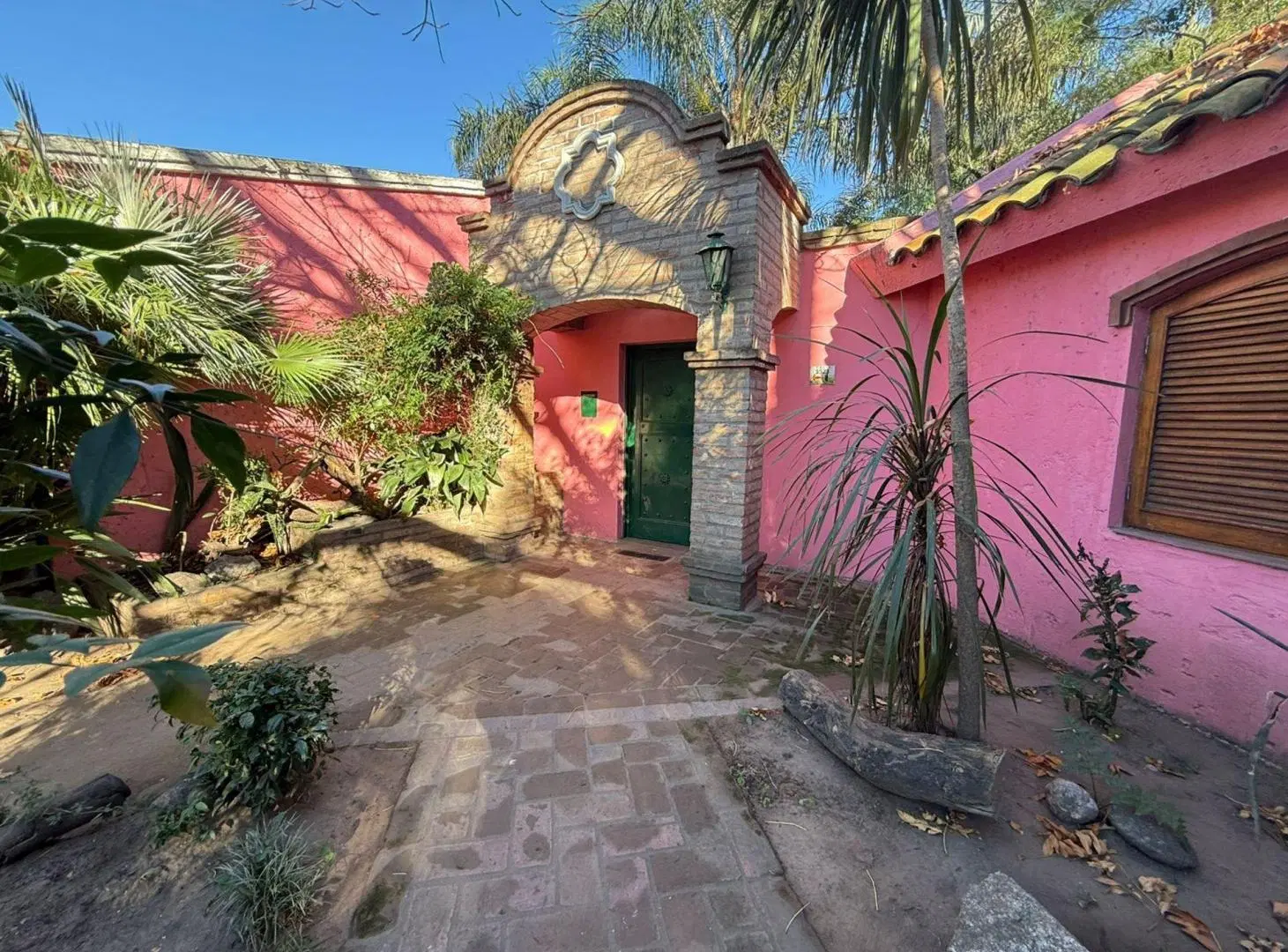 VENTA CASA 4 DORMITORIOS B° ARGUELLO. ZONA NORTE 3