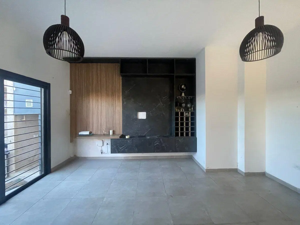 Venta duplex 3 dormitorios Lomas del Chateau 3