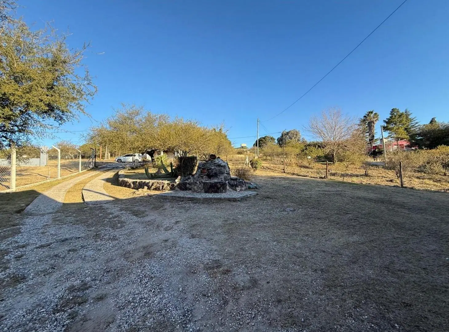 VENTA CASA + DPTO + MONOAMBIENTE MAYU SUMAJ. CBA 4